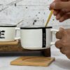 تصویر کوچک ماگ سرامیکی کف چوبی