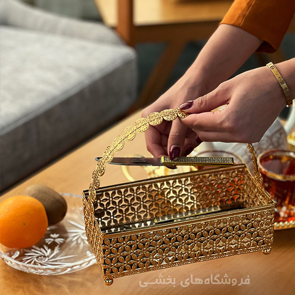 جا کارد وچنگال طلايي