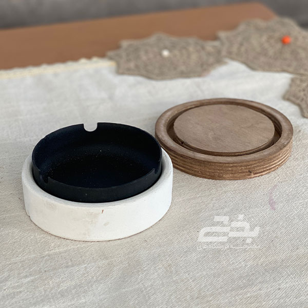 زیر سیگاری بتونی دربدار رایکا