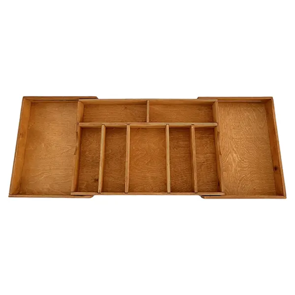 جا قاشقی داخل کابینتی بزرگ کشویی