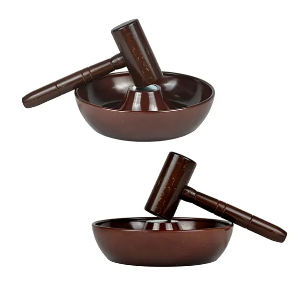 گردو شکن سنتی طرح چوب