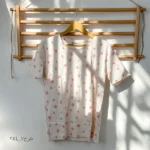 تصویر کوچک تیشرت کبریتی طرح دار چهار دکمه